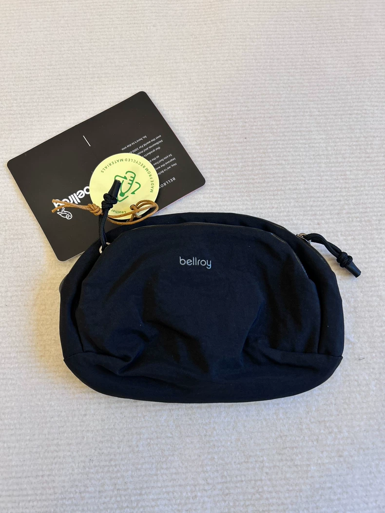 حقيبة بيلروي فينتشر بسعة 1.5 ل - مراجعة Tech Accessories Travel Organizer Pouch وسعره