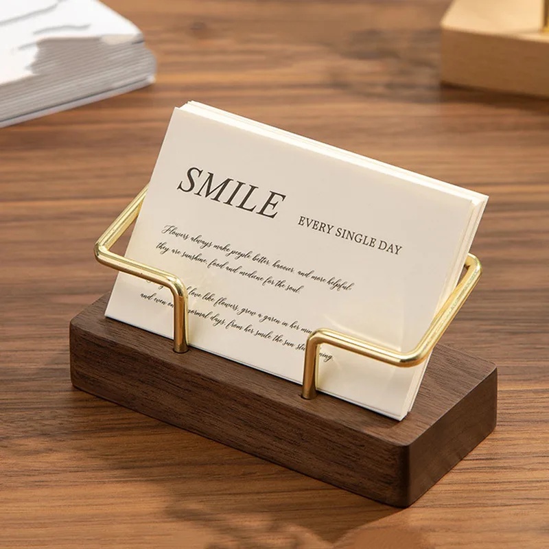 حامل بطاقات العمل الخشبي الجدي - مراجعة Tech Accessories For Office Desk وسعره